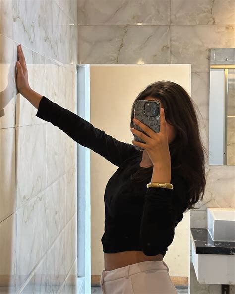 itxmolly|Molly (@itsmolly) .